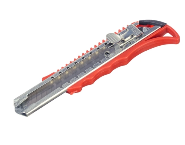 Нож малярный 18мм "О4" Strong Standart СТУ-21400004 - интернет-магазин «Стронг Инструмент» город Челябинск